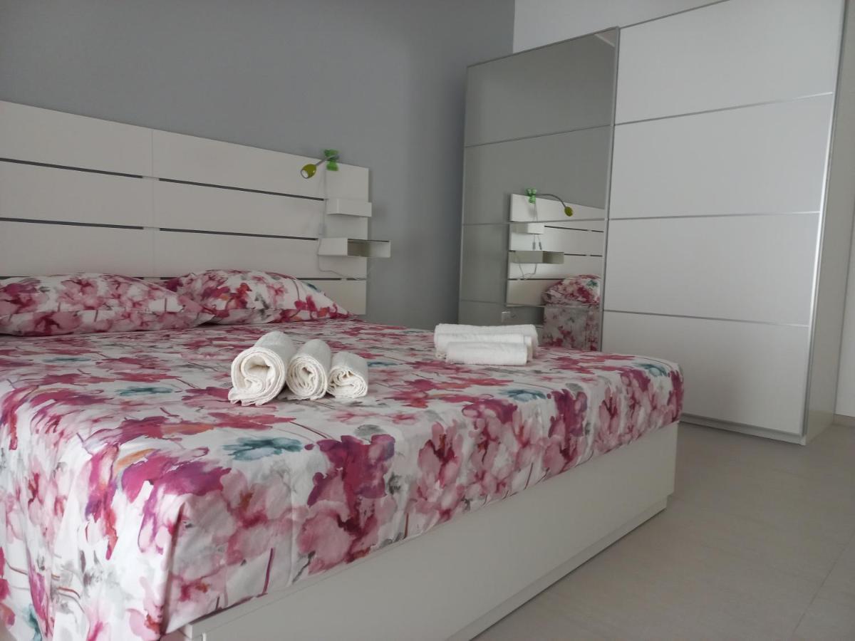 Laguna House Càbras 外观 照片